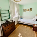 Manoir De Bed & Breakfast