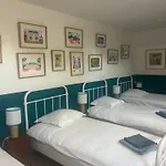 Manoir De Bed and breakfast