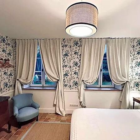 Bed & Breakfast Manoir De Daubeuf-Serville