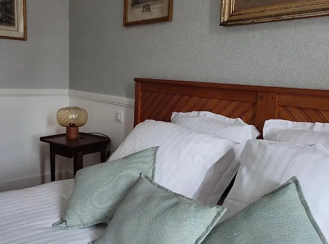 Manoir De Nocleg ze śniadaniem Daubeuf-Serville