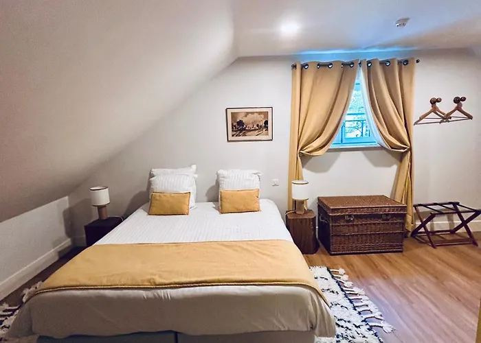 Manoir De Nocleg ze śniadaniem 3*